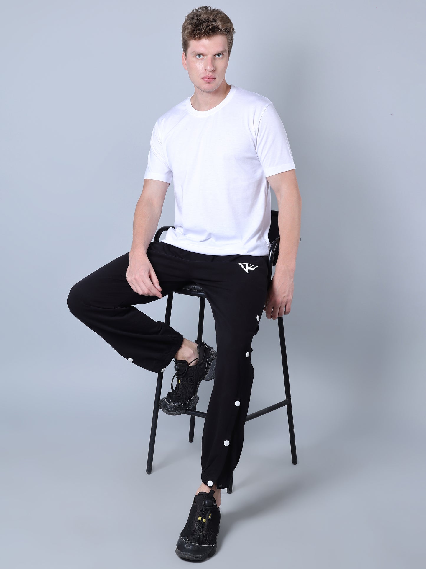 Solid Round Neck T-Shirt (White)