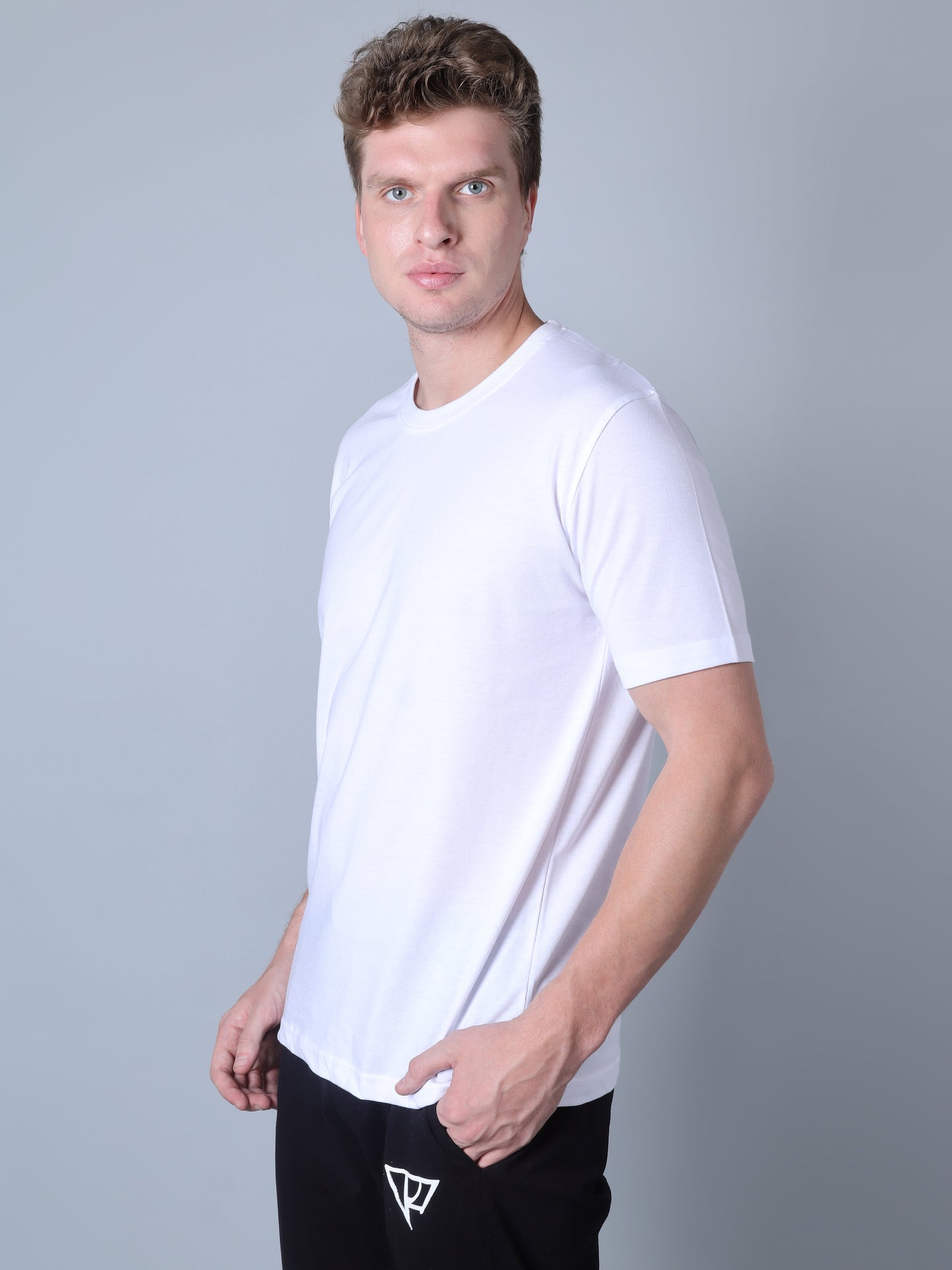 Solid Round Neck T-Shirt (White)